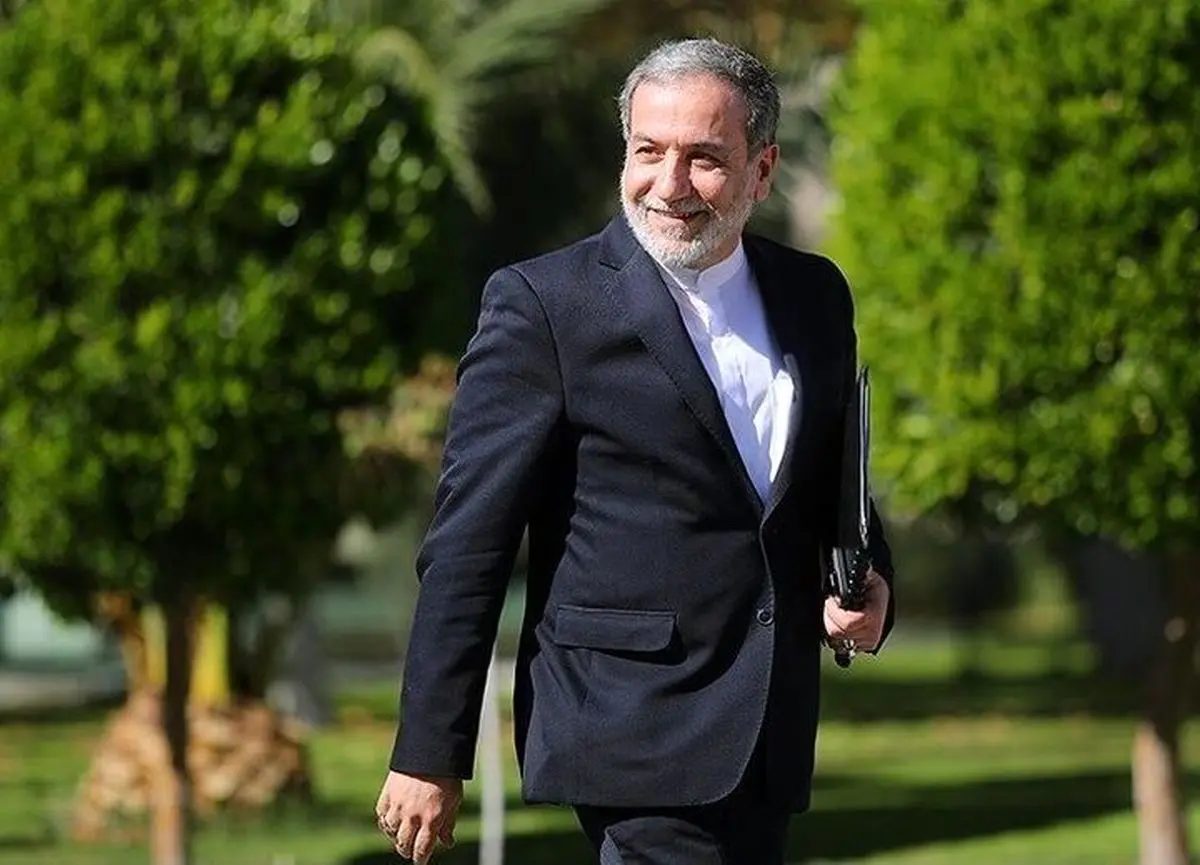 وزیر امور خارجه وارد جده شد