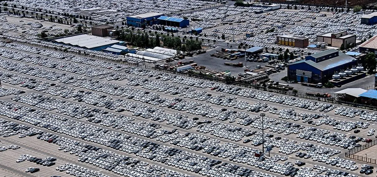 اعلام قیمت‌های جدید ایران‌خودرو با ورود سازمان بازرسی کل کشور متوقف شد