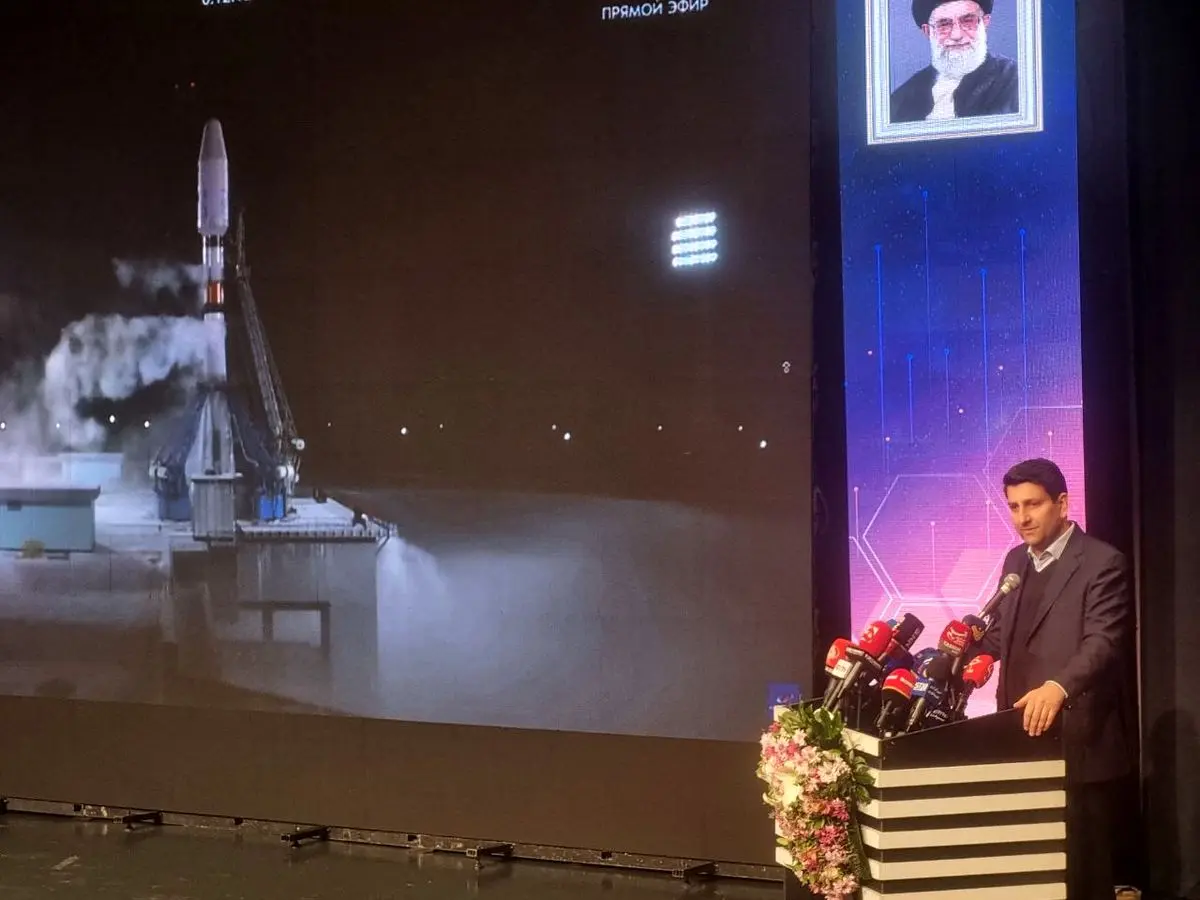 ارسال ماهواره به فضا، دانش و جسارت ایرانی را به مدار زمین می‌برد