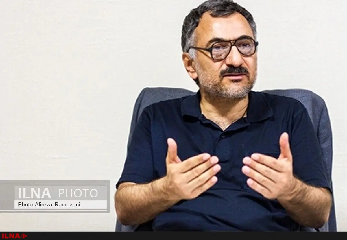 فشارهای وارده به وزیر اقتصاد ناشی از برخوردهای سیاسی است/ طیبنیا برای حل مشکلات به سیاستهای احمدینژادی روی نیاورد