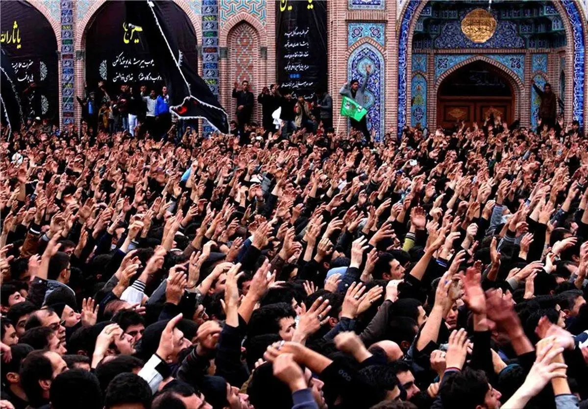 احکام شرعی «خودنمایی و ریا در مداحی» از منظر رهبر انقلاب