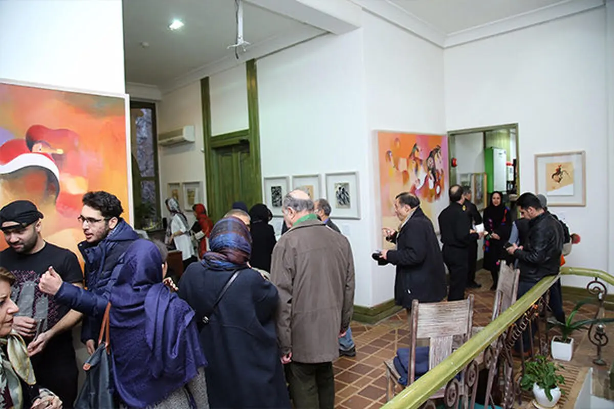 آثار ترقی‌جاه به نمایش درآمد/ملانوروزی: آثار هنر معاصر را ثبت می‌کنیم