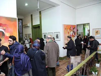 آثار ترقی‌جاه به نمایش درآمد/ملانوروزی: آثار هنر معاصر را ثبت می‌کنیم