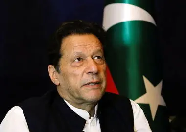 عمران خان به بیمارستان منتقل می‌شود