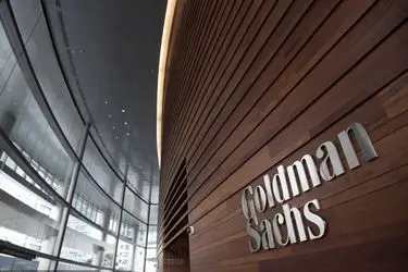 گلدمن ساکس پیش‌بینی قیمت نفت را ۱۰ دلار افزایش داد