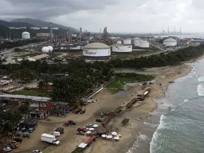 شکست ترامپ در ونزوئلا؛ شرکت‌های نفتی آمریکا برنامه‌های واشنگتن را مختل کردند