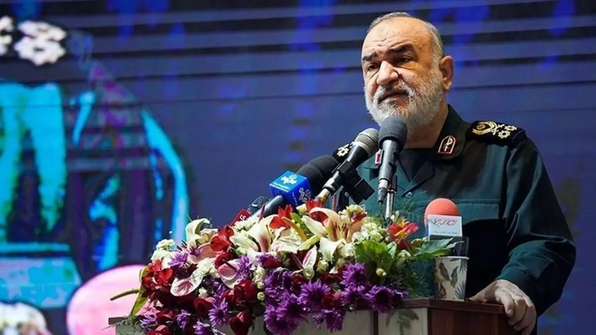جوانان نباید پیاده‌نظام ژنرال‌های سیاسی دشمن شوند