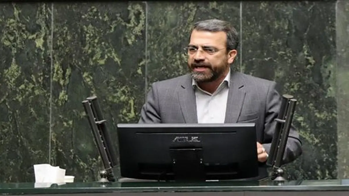 نهادهای نظارتی با حقوق نجومی یکی از مدیران در منابع طبیعی برخورد کنند