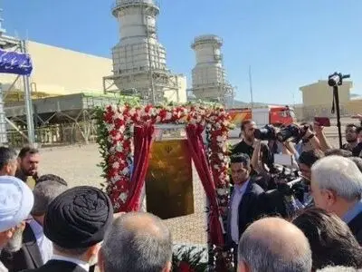 بهره‌برداری از طرح توسعه نیروگاه برق سمنان با حضور رئیس‌جمهور