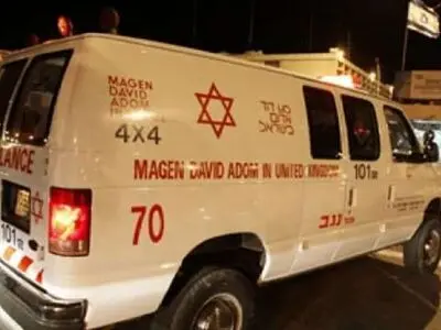 زخمی شدن ۹ اسرائیلی هنگام هجوم به سمت پناهگاه در پی شلیک موشک از یمن