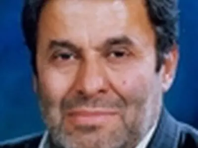 دولت هر چه سریع‌تر در حوزه احزاب اقداماتی انجام دهد