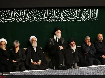 مراسم عزاداری شام غریبان در حسینیه امام خمینی (ره) برگزار شد
