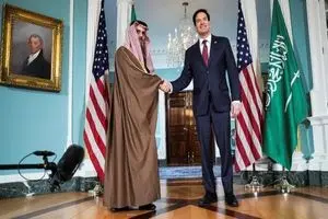 گفت‌وگوی تلفنی بن فرحان و روبیو