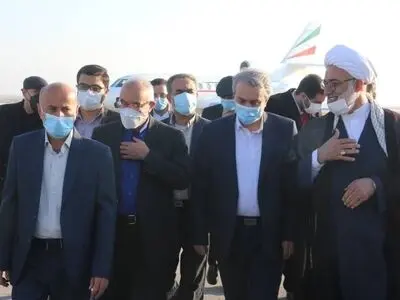 آغاز ساخت نیروگاه 913 مگاواتی سیکل ترکیبی در منطقه ویژه اقتصادی لامرد/ تکمیل ظرفیت 300 هزار تنی تولید شمش آلومینیوم در مجتمع سالکو 