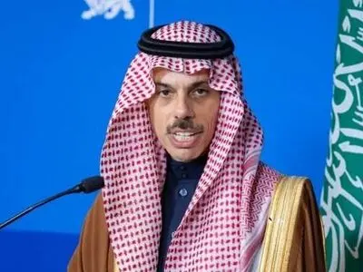 Saudi FM heads economic delegation on visit to Syria