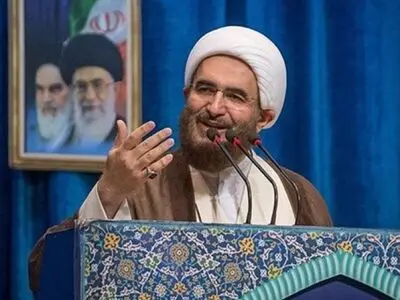 خطیب جمعة طهران: امیرکا فشلت سیاسیا وعسکریا فی مواجهة ایران 