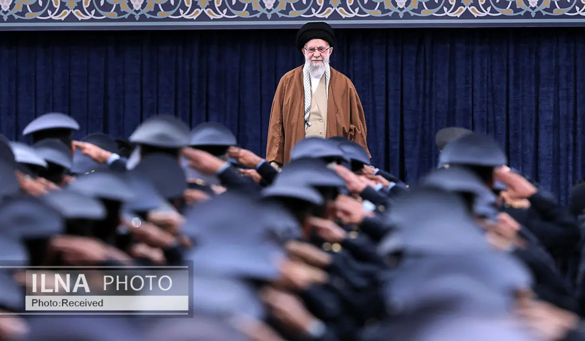 دیدار جمعی از فرماندهان نیروی هوایی و پدافند هوایی ارتش با رهبر انقلاب