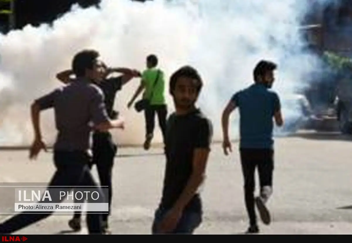پلیس ضدشورش مصر با معترضان درگیر شد