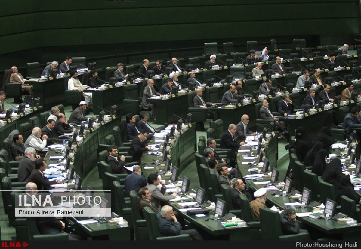 مرادی: با تشکیل فراکسیون ترک‌نشین باید منتظر تقسیم‌بندی سایر اقوام بود/ پزشکیان: هیات رییسه تصمیم‌گیری می‌کند