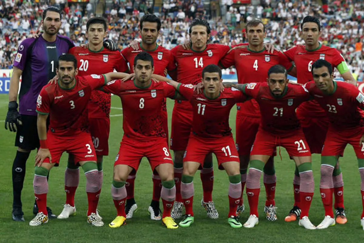ایران سرخ‌پوش می‌شود / سوئدی‌ها با پیراهن زردآبی بازی می‌کنند