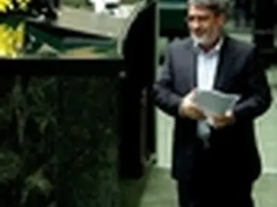 حضور وزیر کشور در نشست غیر علنی مجلس