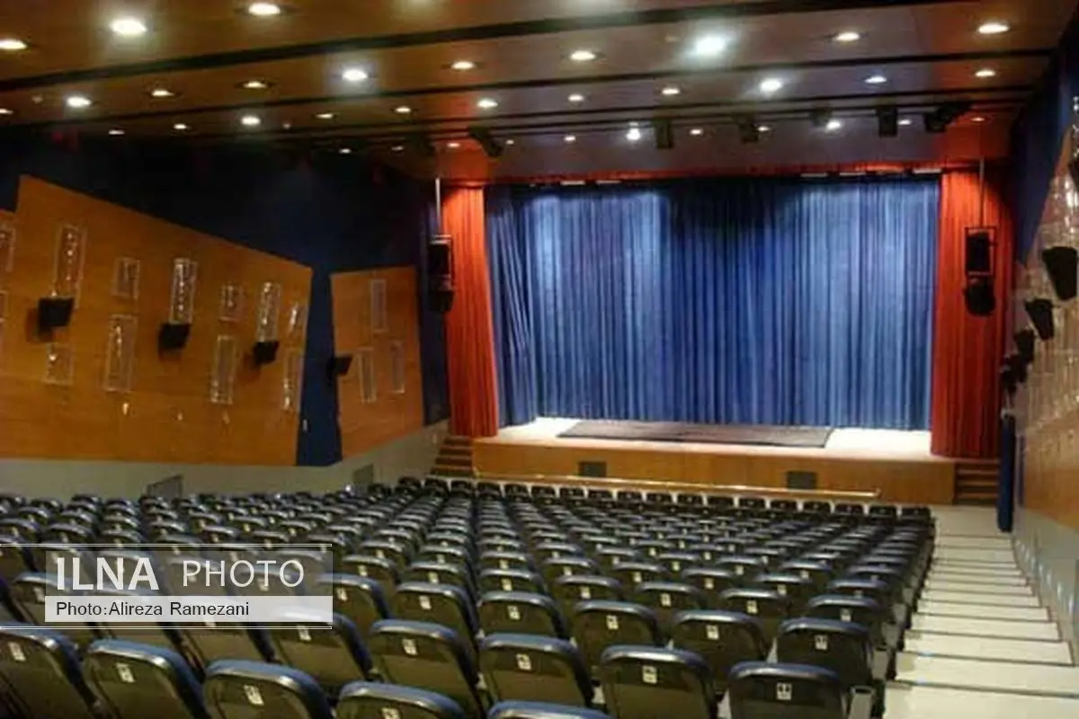 تالار‌های نمایشی چهار روز تعطیل می‌شوند