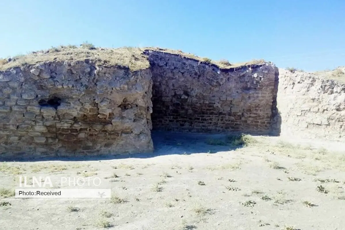 انتقاد یک باستان‌شناس از ساخت شهرک صنعتی در بستان آباد /بستان‌آباد جولانگاه قاچاقچیان عتیقه/ لزوم پیگیری جدی از سوی رسانه‌ها و نهادهای مردمی