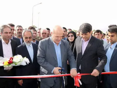 بزرگ‌ترین سیستم آبیاری هوشمند فضای سبز کشور در یزد بهره برداری شد