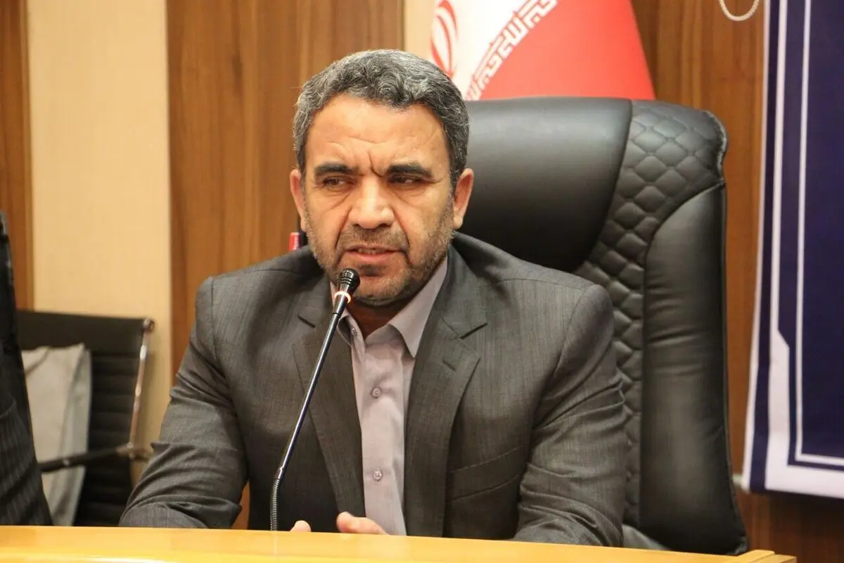 مدارس غیردولتی در خط مقدم آموزش هوش مصنوعی

