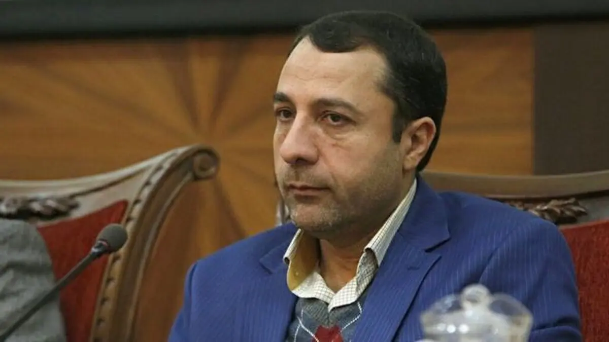 علی صالح آبادی محافظاً للمرکزی الإیرانی 