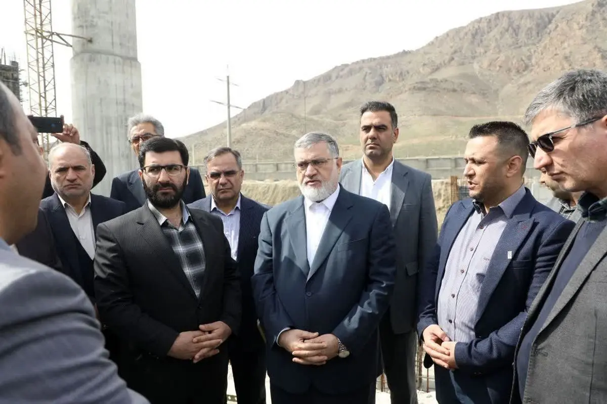 استاندار آذربایجان غربی از دو واحد تولیدی در ارومیه بازدید کرد