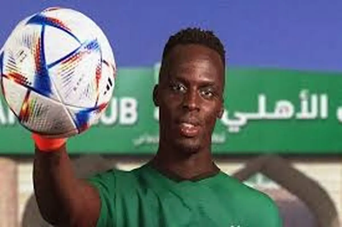 "مندی" بهترین بازیکن دیدار پرسپولیس و الاهلی شد