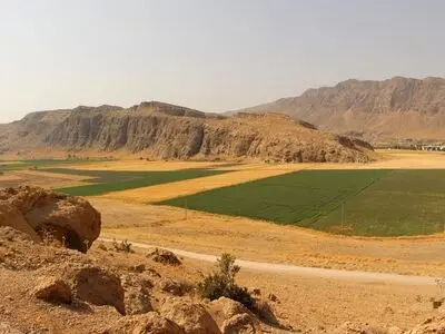 شناسایی ۲۰۰ محوطه باستانی در زرقان/ بررسی و پژوهش به‌منظور تکمیل نقشه باستان‌شناسی کشور