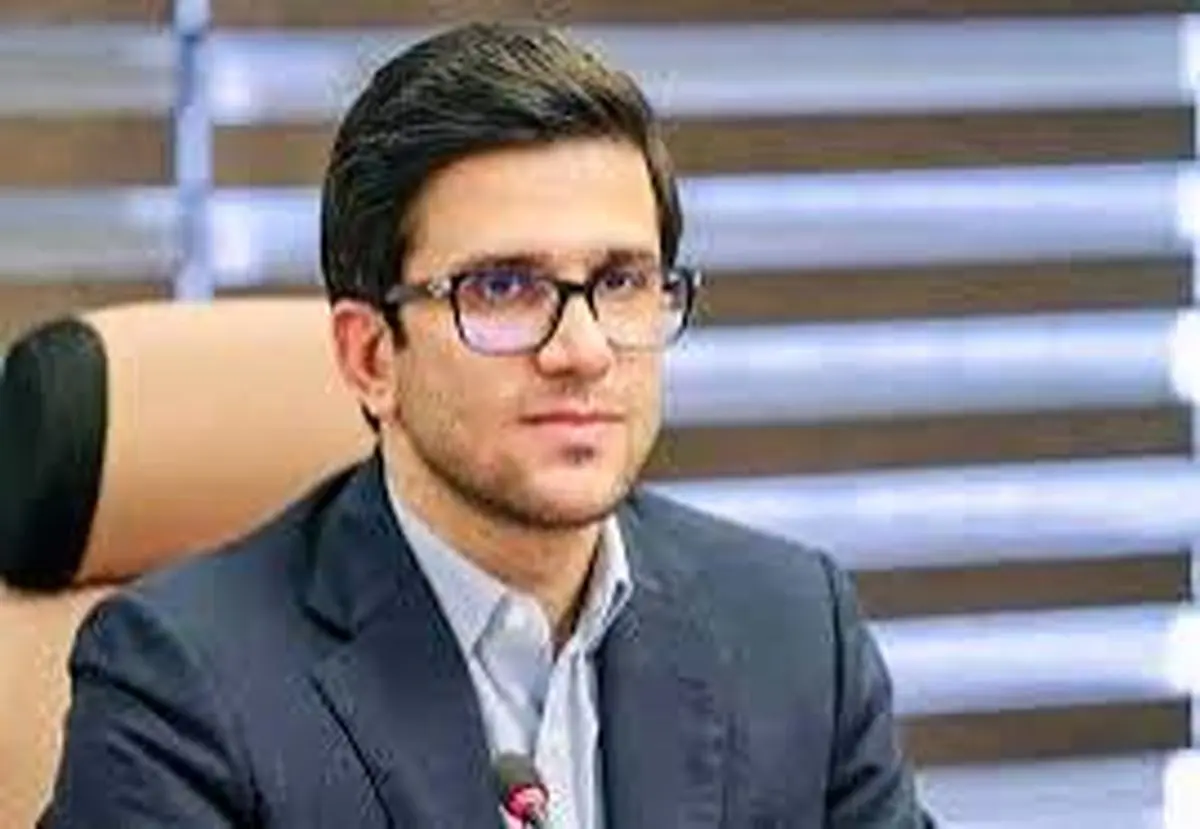 امضای تفاهمنامه جایگزینی ۲۰ هزار موتورسیکلت بنزینی و برقی / فرسودگی ۵۳ درصد ناوگان فرسوده مقصر ناترازی سوخت