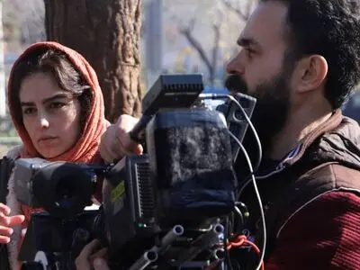 «دختر خوب» به آمریکا می‌رود + پوستر
