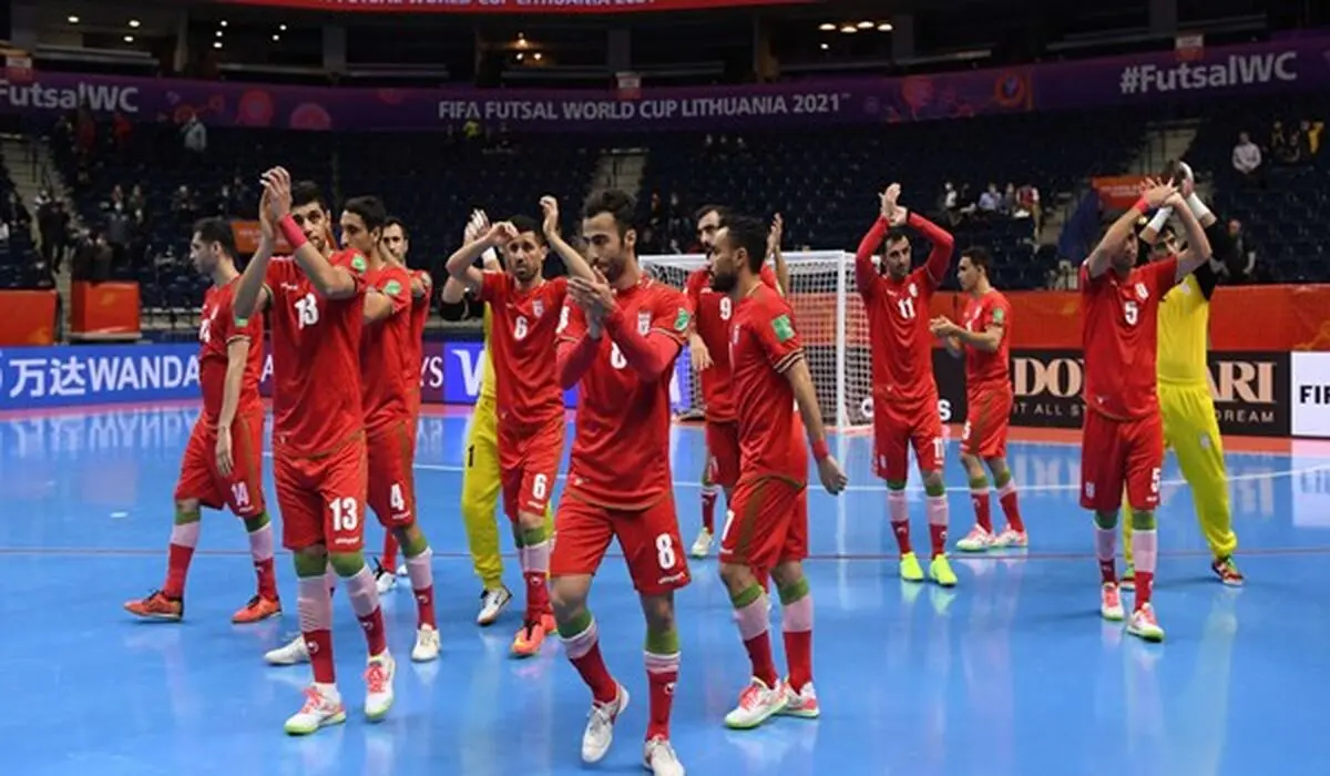 ایران تفوز على ایطالیا بکرة الصالة