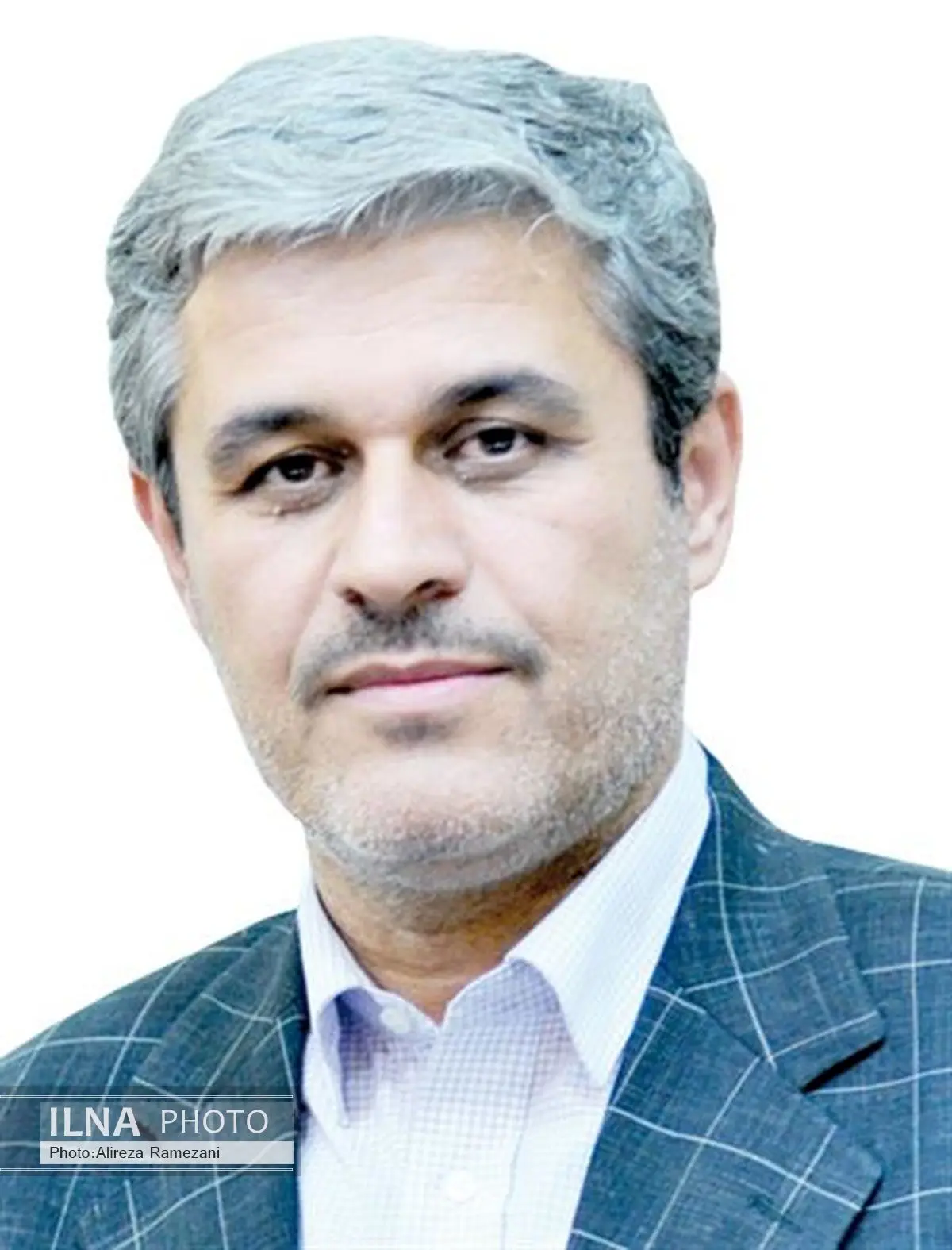 استیضاح وزیر اقتصاد ناعادلانه است