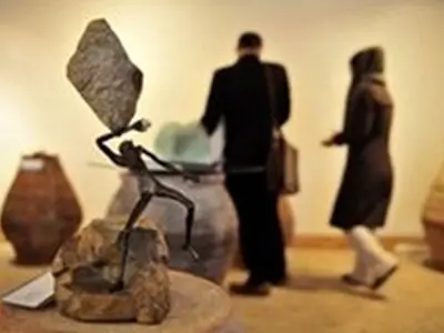 نمایش آثار حجمی در نگارخانه رسول مهر تهران