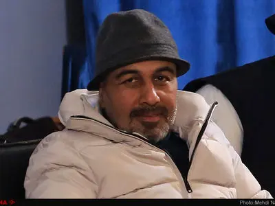 شوخی رضا عطاران با امیرحسین قیاسی در جشن حافظ: اینقدر رفاقت‌ها رو بهم نزن! + فیلم