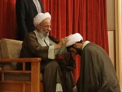 مراسم عمامه گزاری طلاب