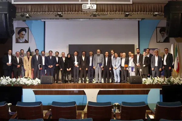 امنیت جسمی و روحی وکلا باید طبق قانون تامین شود