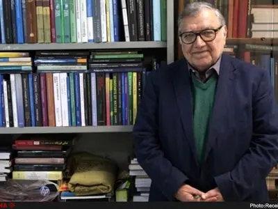 انتقاد عضو شورای عالی انقلاب فرهنگی از حضور فرزندان مسئولان در خارج از کشور