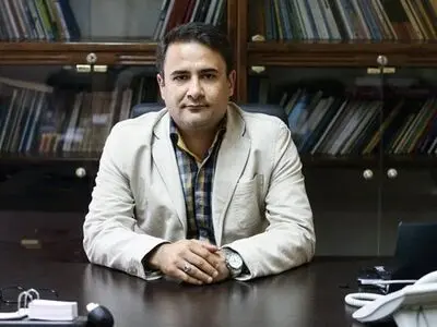 مشاور اجرایی بنیاد رودکی استعفا داد