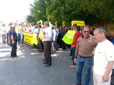 بازنشستگان دیگر رمق ندارند/ نگرانی فرودستان از گرانی بنزین
