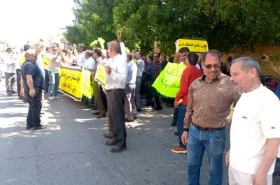 بازنشستگان دیگر رمق ندارند/ نگرانی فرودستان از گرانی بنزین