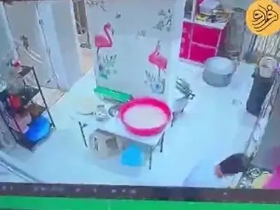لحظه هولناک انفجار زودپز در صورت یک مرد + فیلم