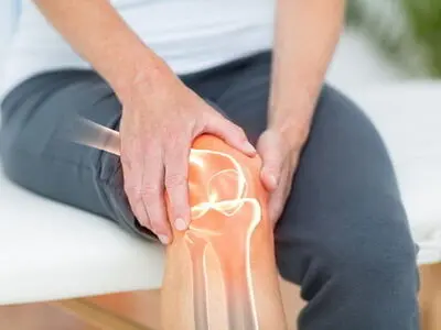 شنا بهترین و تنها ورزش برای پیشگیری از آرتروز زانو است


