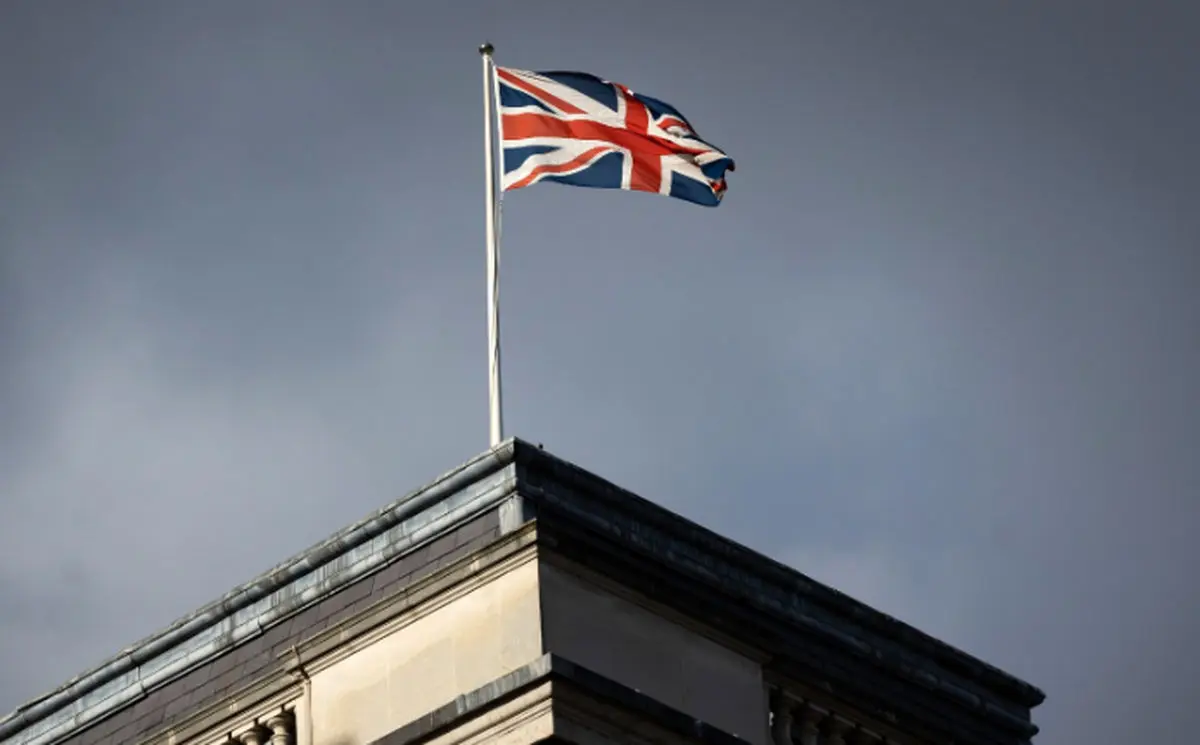 درخواست انگلیس، ایتالیا و هلند از شهروندان خود برای ترک ایران