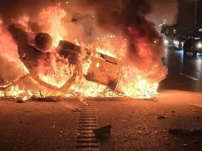 واژگونی و آتش‌سوزی مرگبار خودروی ۲۰۶ در بزرگراه تهران ـ قم