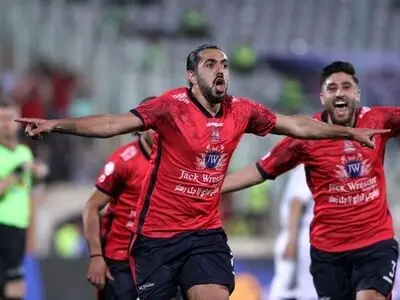 عبدی: چمن وطنی شکل و شمایل خوبی ندارد